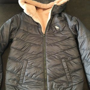 abercrombie kids Size 11/12 Sweater White Girls